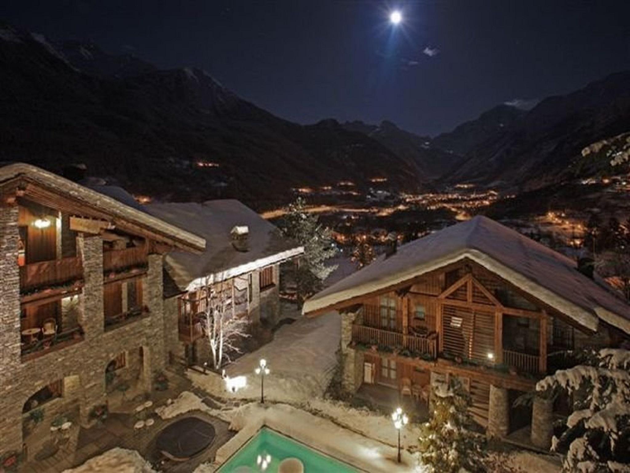 Hotel Village Montana By Les Etincelles Tignes Eksteriør bilde